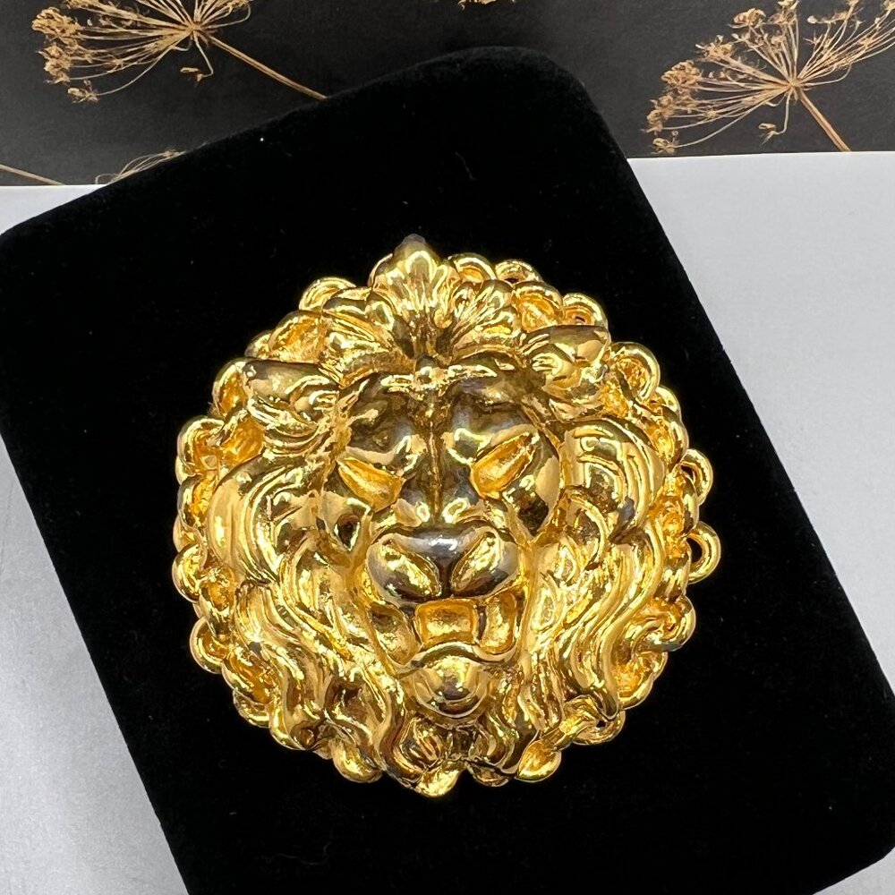 Anne Klein Gold Round Lion Head Brooch